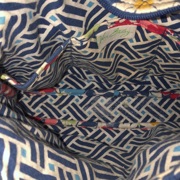Vera Bradley crossbody purse - Picture 2 of 7